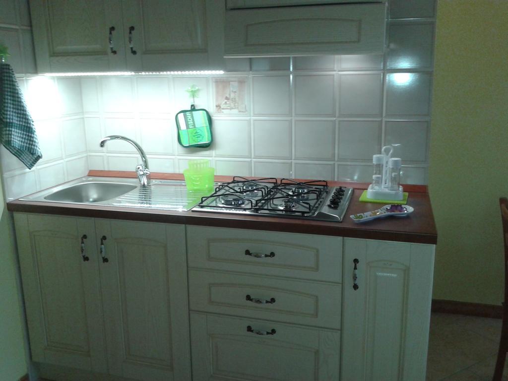 בית הארחה פלומיני די קווארטו 	Residenza Sophie מראה חיצוני תמונה